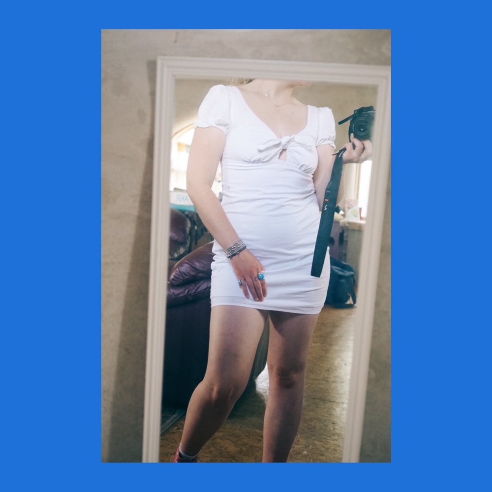 White dress 🤍🤍🤍